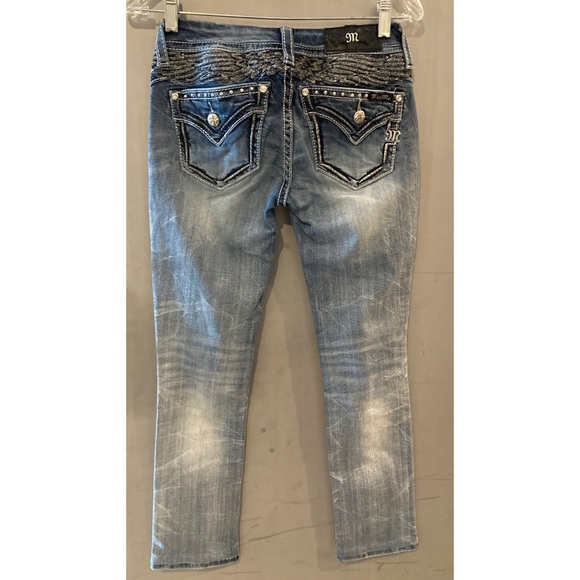 Miss Me Jeans, light wash size 25 - Picture 2 of 8
